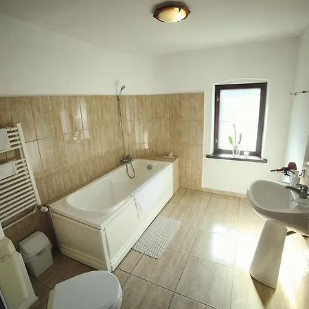 Casa Tomis